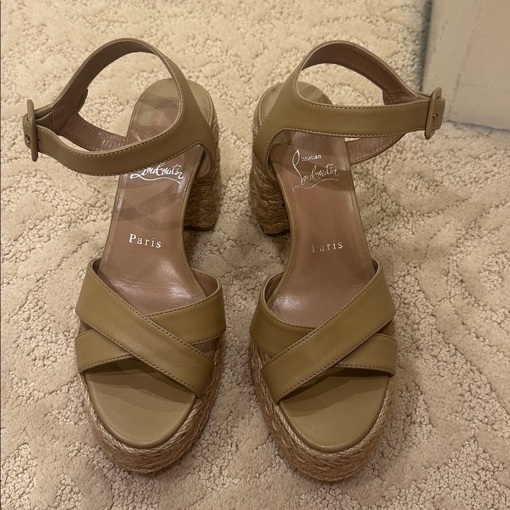 Christian Louboutin
70mm Calakala Leather Crisscross Espadrille Sandals 6.5 - Picture 6 of 8
